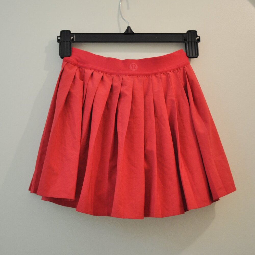 Lululemon skort- size small
